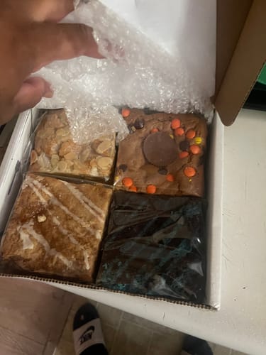 Customer photo review of Buckeye’s Birthday Box