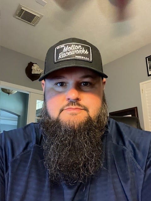 Customer photo review of Motion Heritage Hat Black/Black Snapback XL (Extra Large)