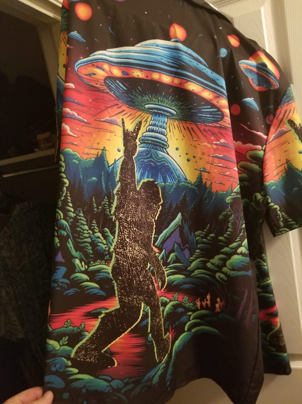 Customer photo review of Alien Bigfoot Hawaiian Shirt