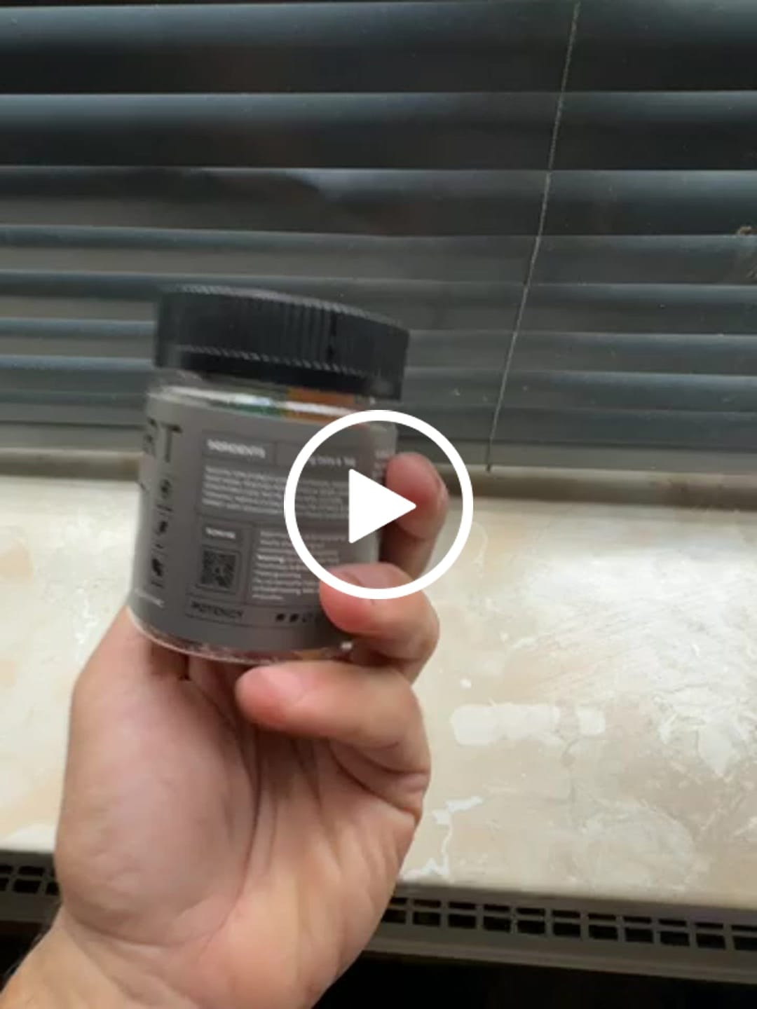 Customer video review of SVART - EDIBLES (THC 150mg)
