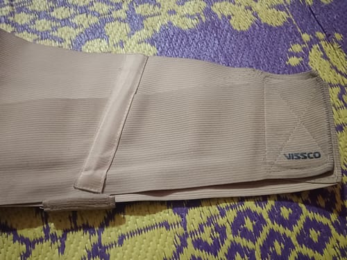 Customer photo review of Lumbocare (Lumbo Sacral Belt) | Provides Support to the Lower Back | Pain solution for Back and Abdomen (Grey)