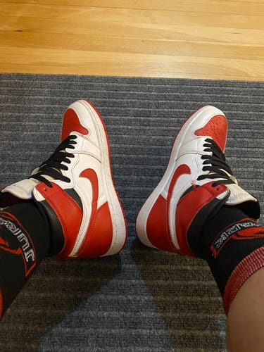 Customer photo review of Jordan 1 Retro High OG Heritage
