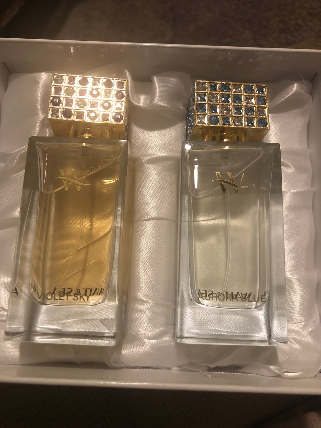 Customer photo review of 2 PIECE GIFT BOX SET - Day & Evening Perfume Collection