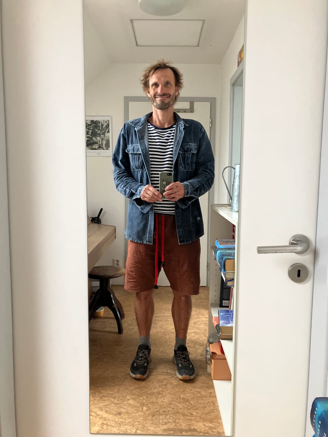 Customer photo review of Tekida Short Pants