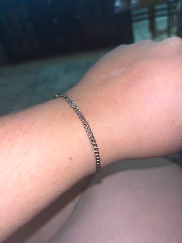 Customer photo review of FabuLove Permanent Bracelet Kit