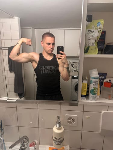 Customer photo review of Iron Therapy Heavyweight Tank Top