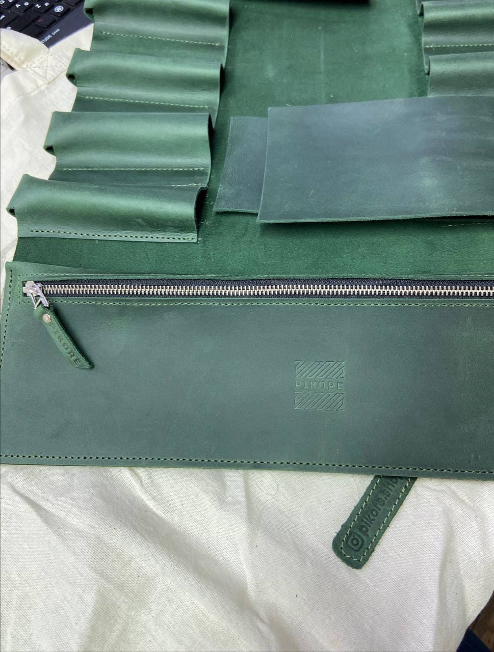 Customer photo review of Personalized Leather Knife Bag - Fast Shipping