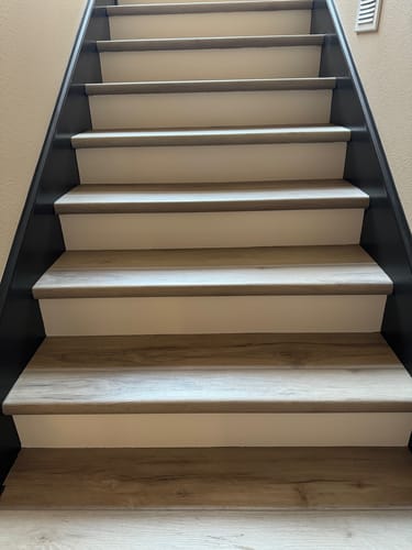 Customer photo review of Turner Road Stair Tread