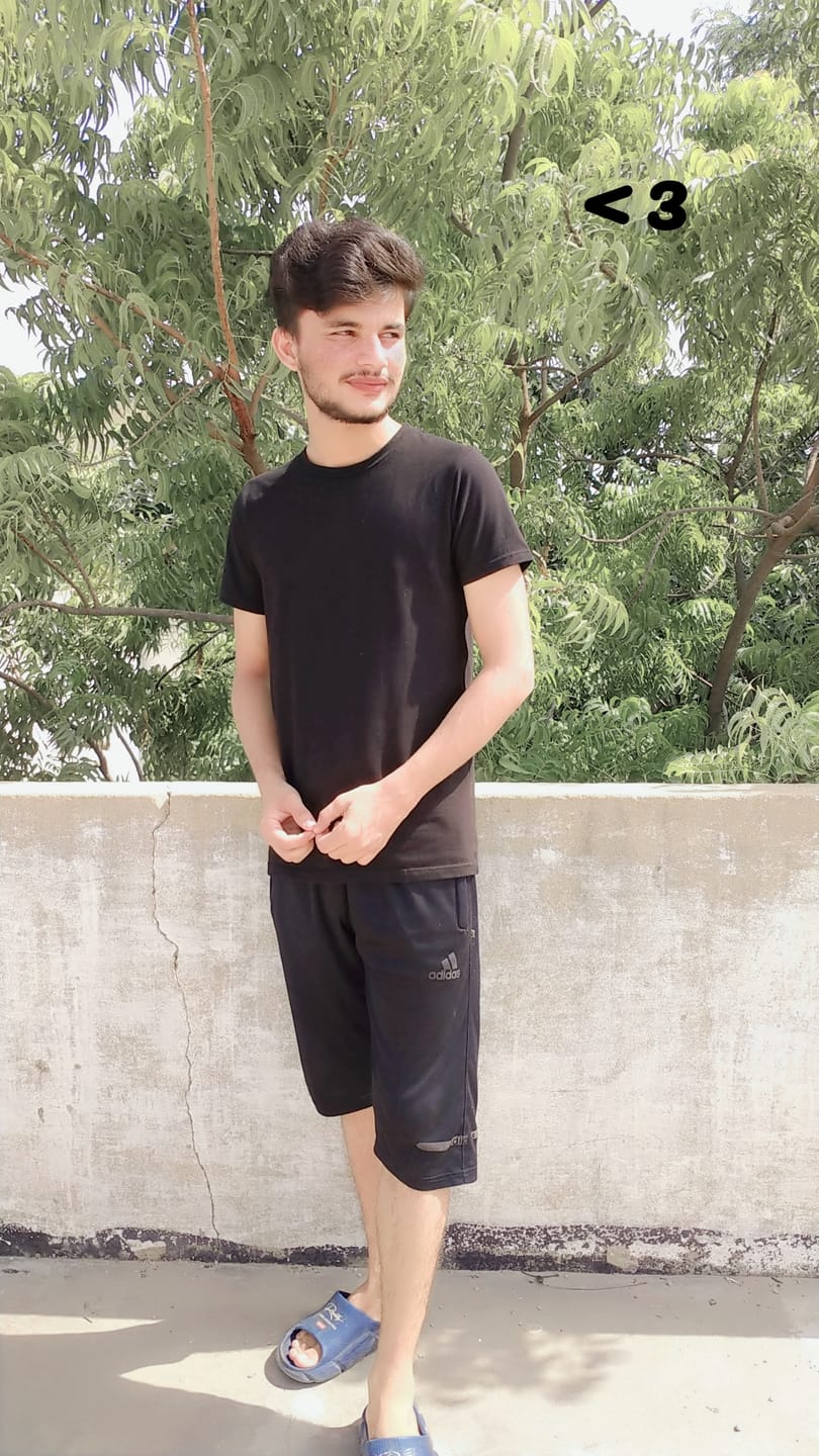 Customer photo review of Fitted T-Shirt