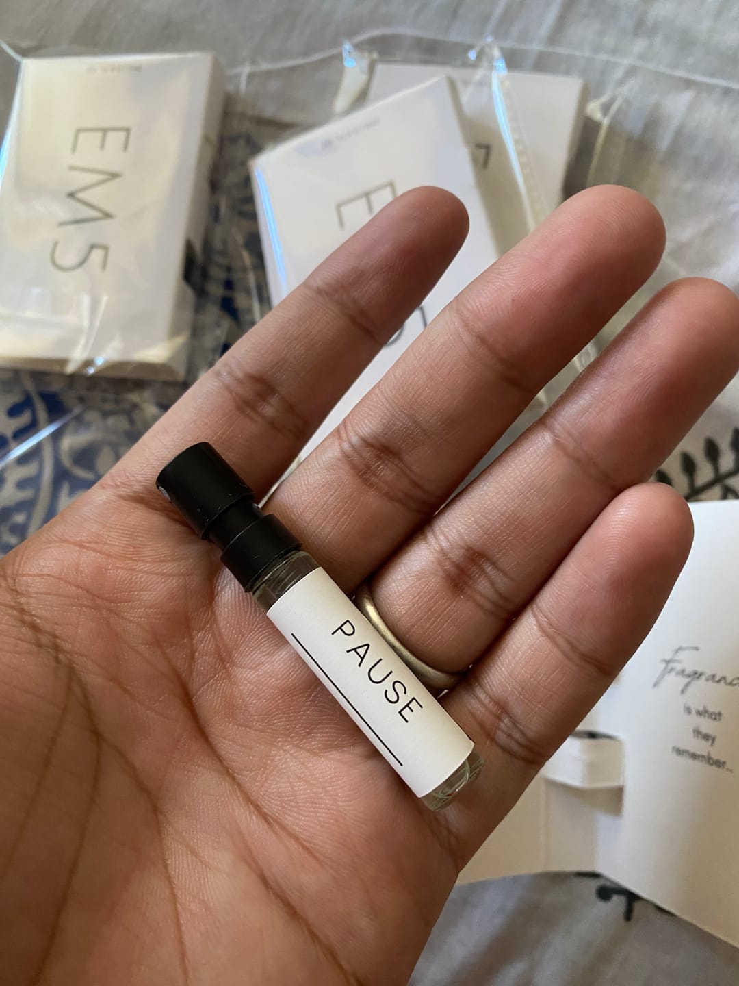 Customer photo review of EM5™ Pause Perfume for Men | Aromatic Fresh Amber Fragrance Accords | Luxury Gift for Him | Variants Available: 50 ml Spray / 15 ml Spray /