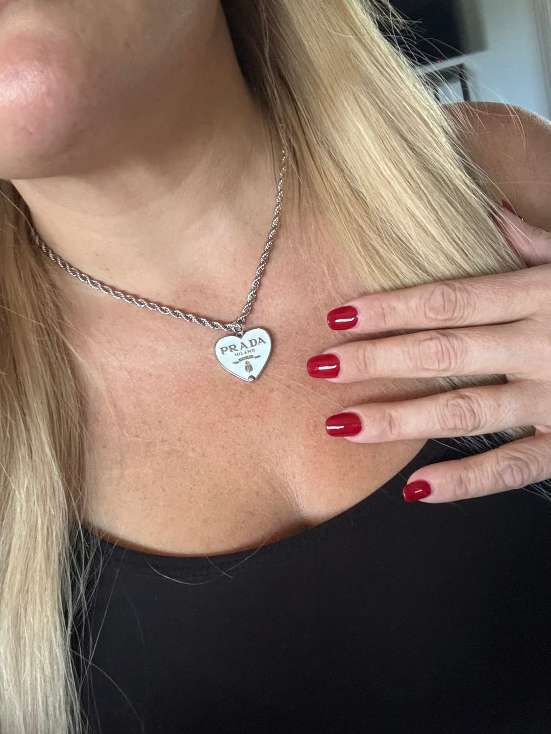 Customer photo review of Luxe White Heart Necklace