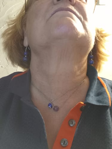 Customer photo review of Collier à pendentif perle mauvais oeil bleu en verre