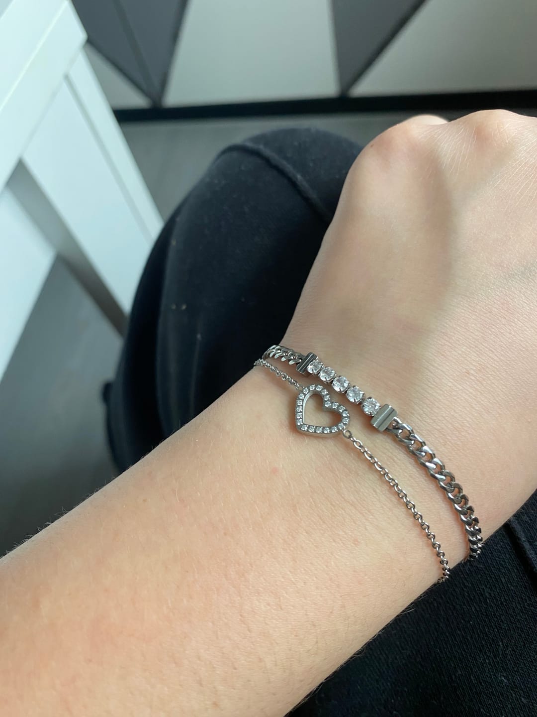 Customer photo review of Shine Heart Armband | 18K vergoldet