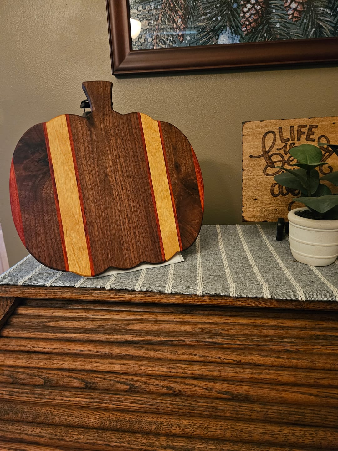 Customer photo review of 11.75x11.75" Pumpkin Serving Board Acrylic Router Template
