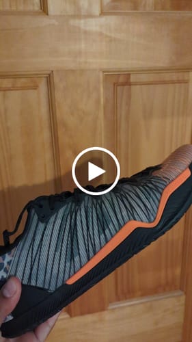 Customer video review of Player1 Plus Cream leopard