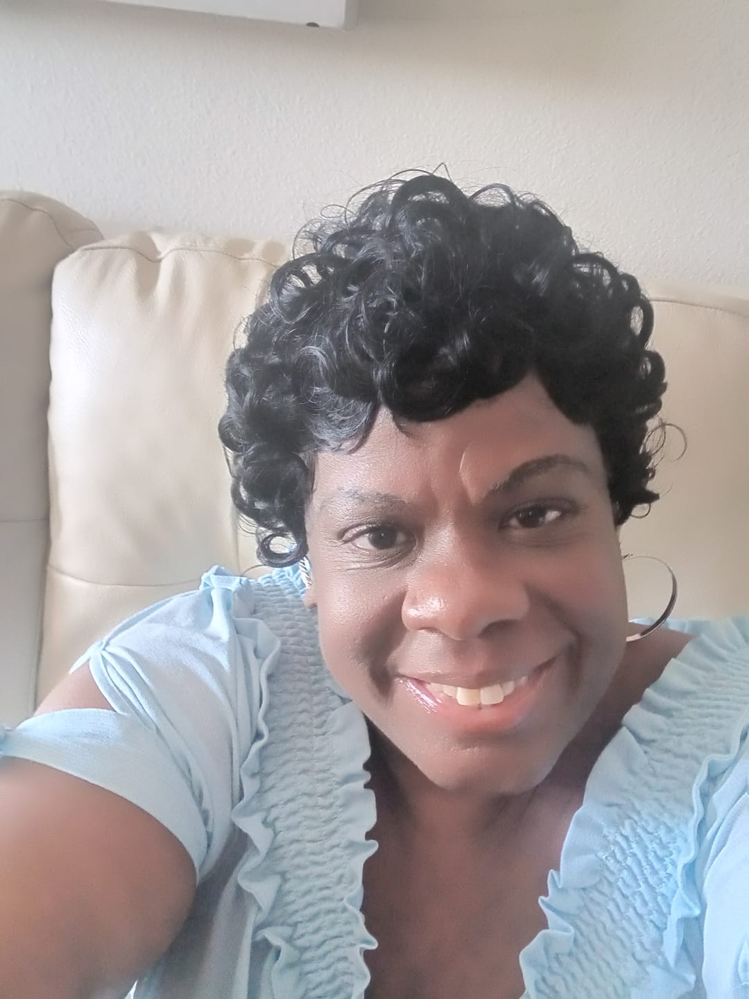 Customer photo review of Sensationnel Synthetic Dashly Full Wig - UNIT 1