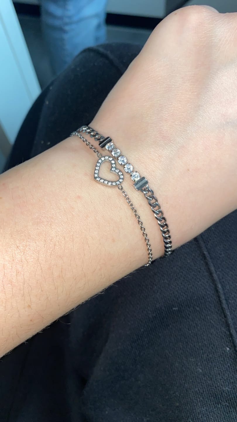 Customer photo review of 5 Stone Armband | 18K vergoldet