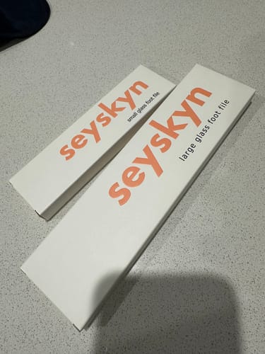 Customer photo review of Seyskyn Crystal Clear Small & Large Glass Foot File Bundle