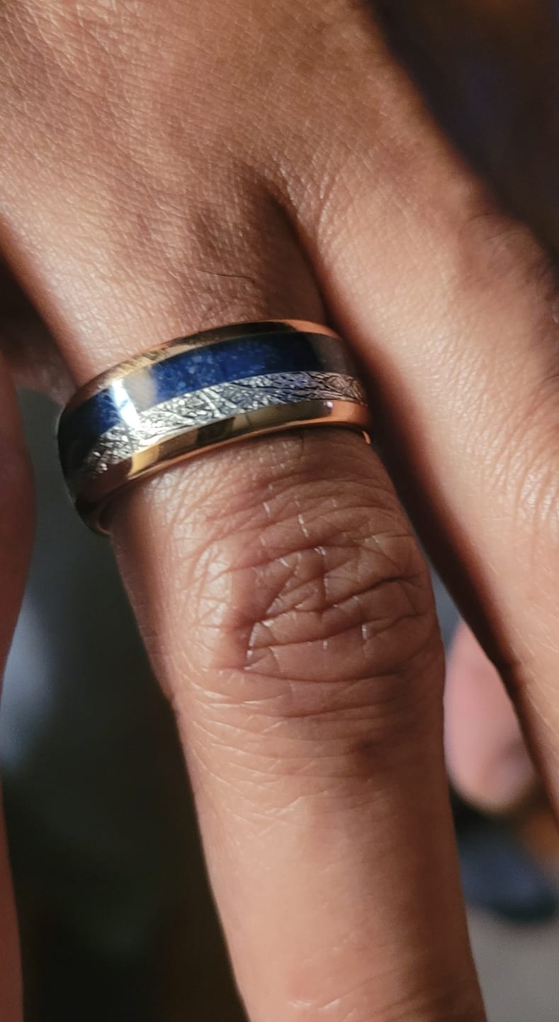 Customer photo review of 8mm- ROSE GOLD TUNGSTEN ARROW RING W/ BLUE LAPIS LAZULI, FAUX METEORITE,