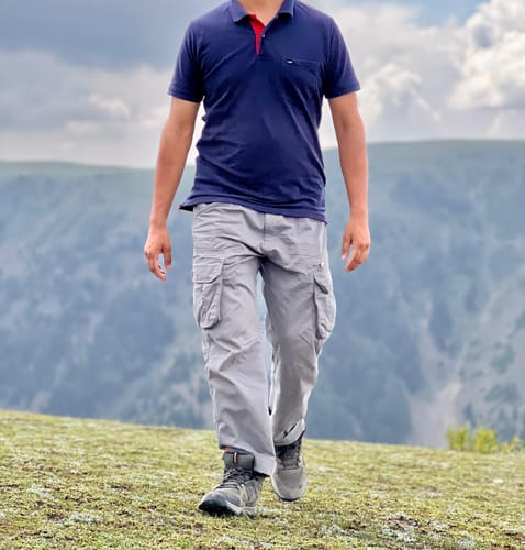 Customer photo review of light grey cotton cargo 8-pockets