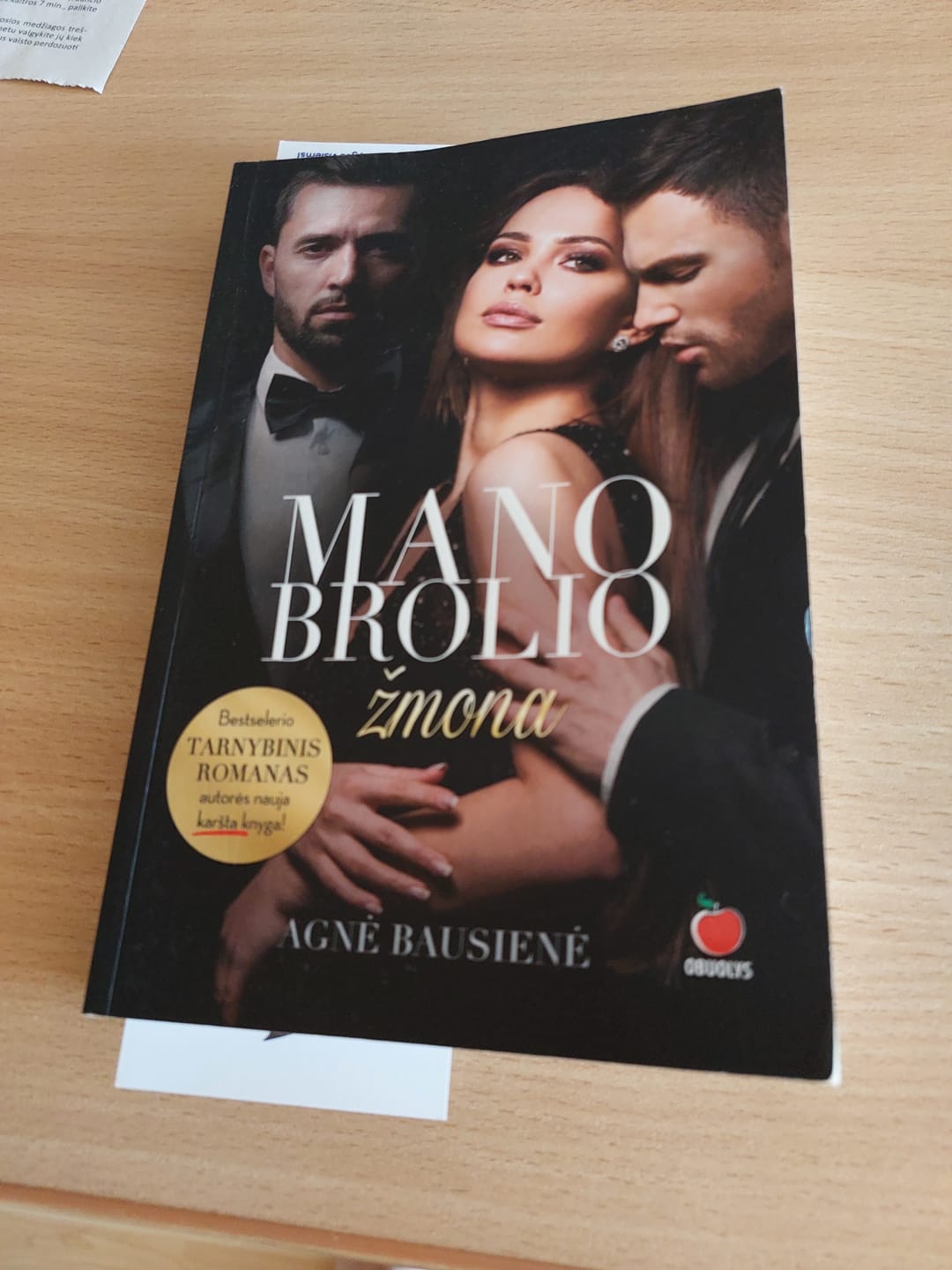 Customer photo review of Mano brolio žmona: bestselerio tarnybinis romanas autorės naujas karštas romanas
