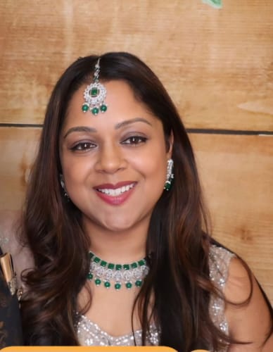 Customer photo review of VANITA POLKI FULL SET