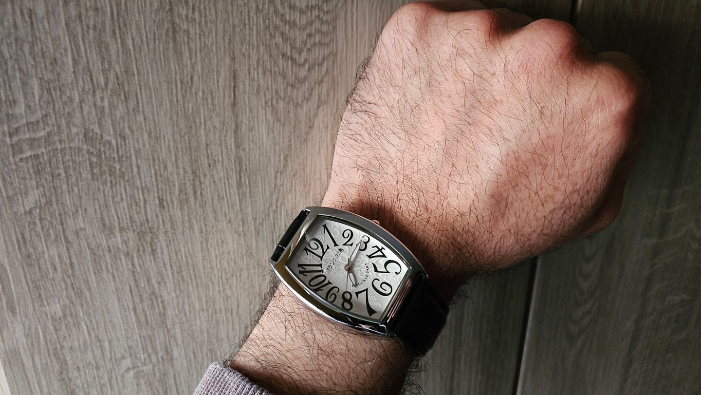Customer photo review of Reloj Análogo Frank Miura FM00DC-WH Knuckle Part JDM