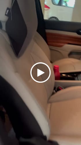 Customer video review of AC - Frido Ultimate Car Neck Rest Pillow