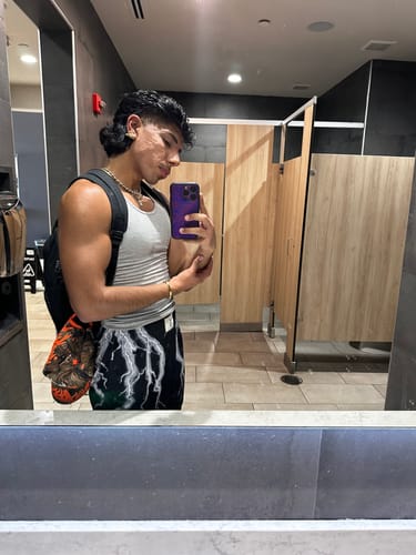 Customer photo review of Premium Fitted Tank 3 Pack - Grey