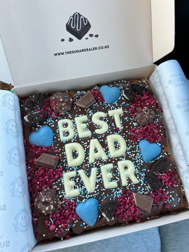 Customer photo review of Custom message fathers day brownie