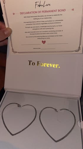 Customer photo review of FabuLove Permanent Bracelet Kit