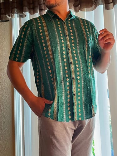 Customer photo review of Men's Retro Striped Print Button Up 70s Vintage Short Sleeve Shirt