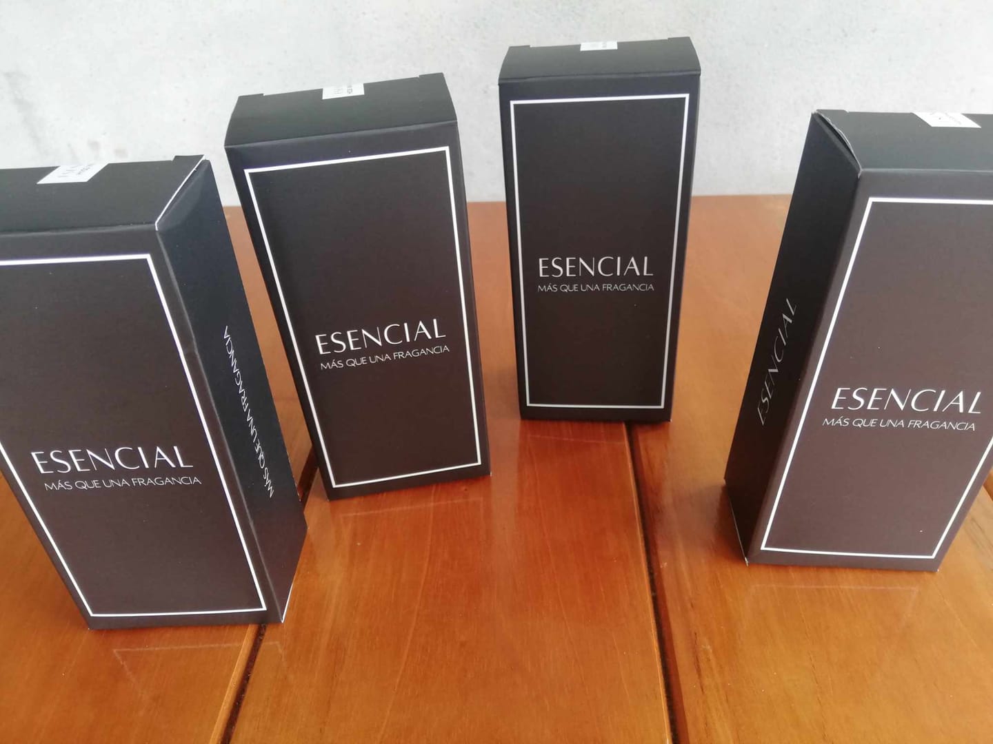 Customer photo review of H320 Inspirado en: Costa Azzurra Parfum - Tom Ford