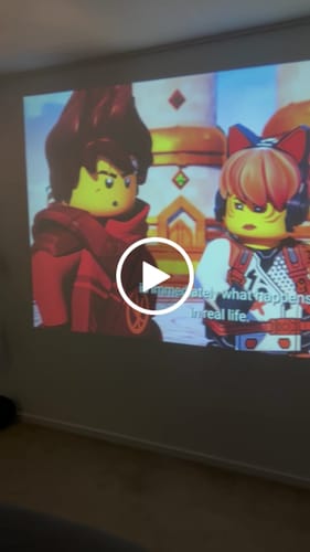 Customer video review of MovieHub™ Ultra HD Projector + FREE Projector Screen
