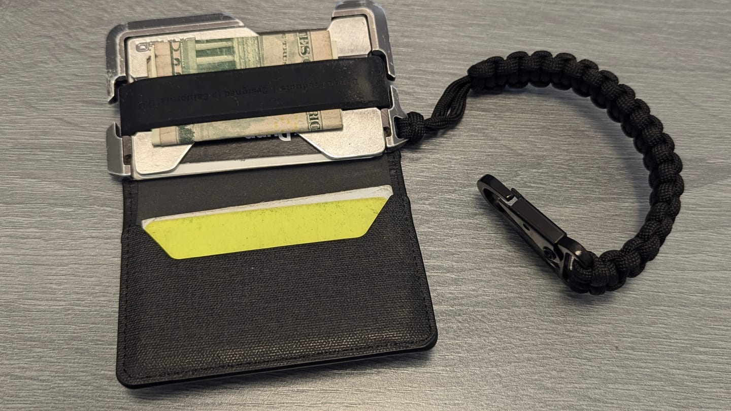 Customer photo review of DTEX 3 Pocket Bifold