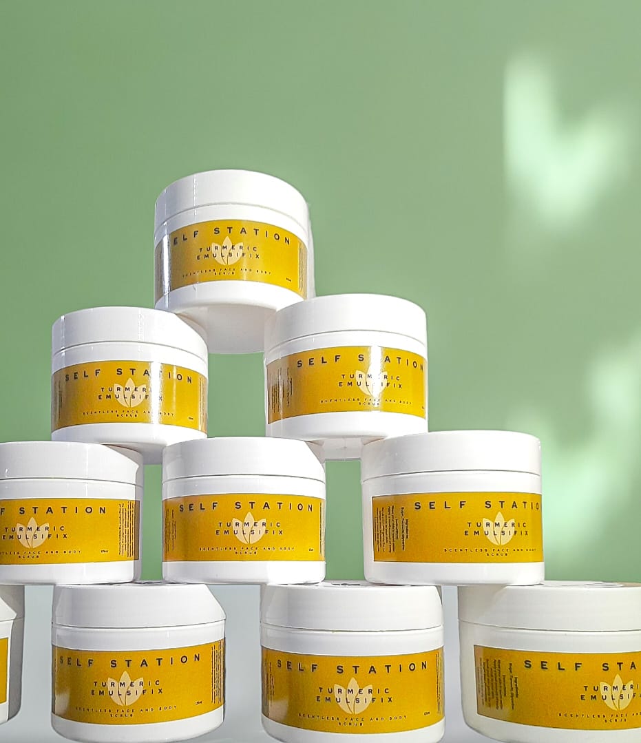 Customer photo review of 125 g Cosmetic Jar (65 mm neck) - White with White Lid