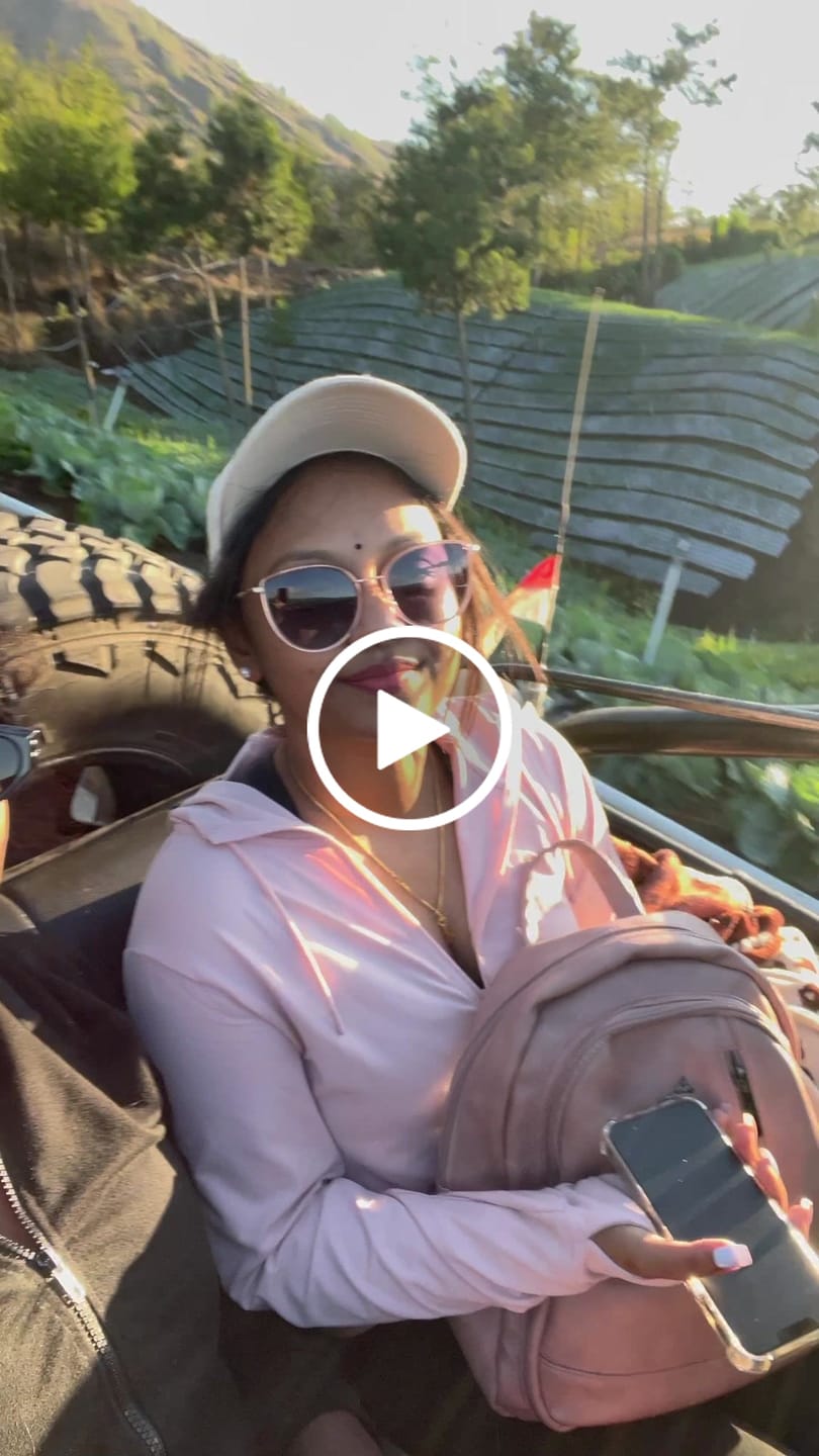 Customer video review of Kyoto Oval Framed Sunglasses