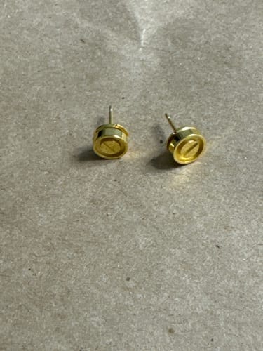 Customer photo review of LOVE EARRINGS GOLD 7.2MM