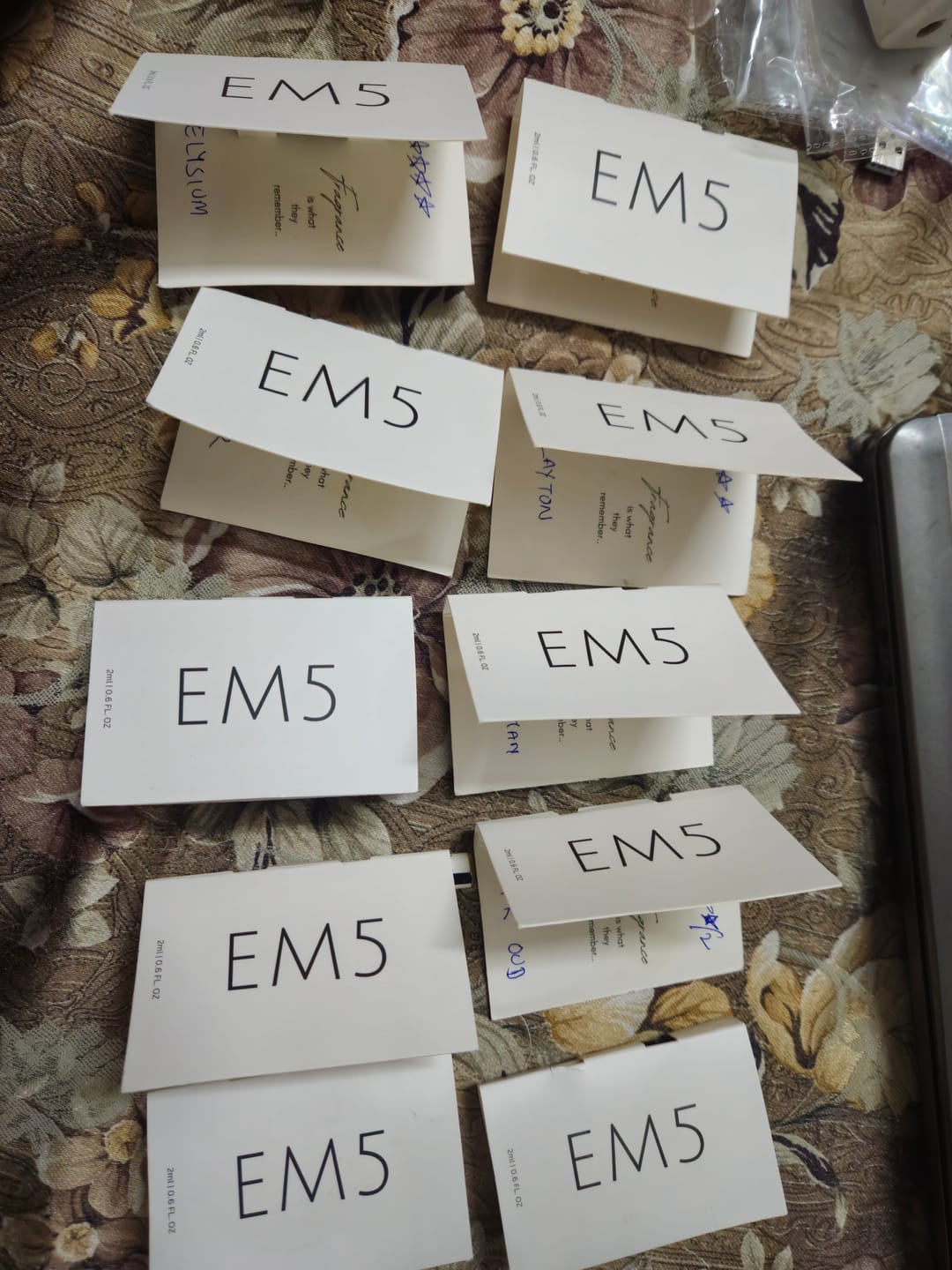 Customer photo review of EM5™ Elysium Perfume for Men | Aromatic Citrus Amber Fresh Spricy Fragrance | Luxury Gift for Him | Variants Available: 50 ml Spray / 15 ml Spray / 10 ml Non-Alcoholic Roll On