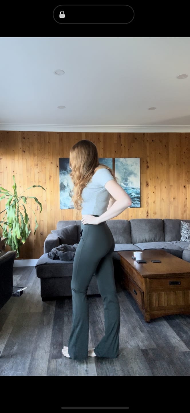 Customer photo review of SALE Flared Leggings!