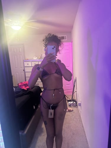 Customer photo review of BUTTERFLY BIKINI SET (BLACK DENIM)