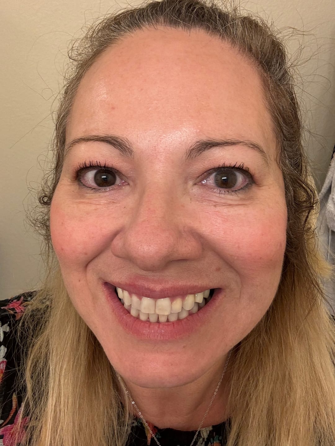 Customer photo review of Viskon Celebriti Lilac Gray