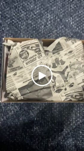 Customer video review of Jordan 1 Retro High OG Chicago Lost and Found