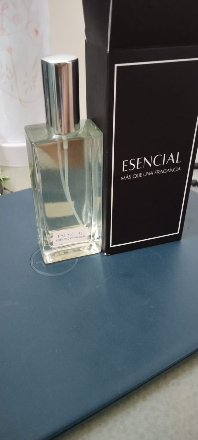 Customer photo review of H059 Inspirado en: 212 Vip Black - Carolina Herrera