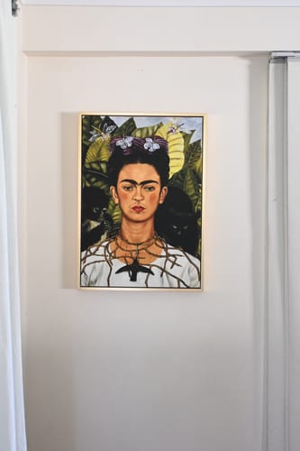 Customer photo review of Self-Portrait with Thorn Necklace and Hummingbird, 1940 by Frida Kahlo