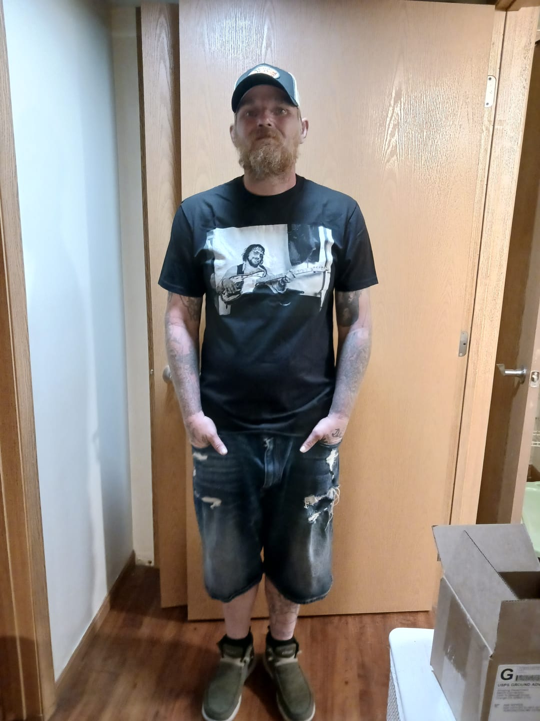 Customer photo review of Waylon Jennings Tele Photo Mens Tee Shirt