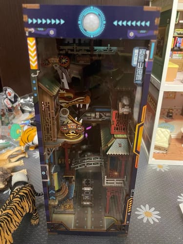 Customer photo review of Cyber City DIY Book Nook Kit