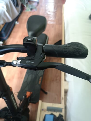 Customer photo review of Kugoo M4 & M4 Pro Brake Handle Left