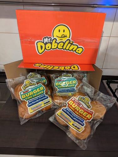 Customer photo review of SMASHGIULIO x MR.DOBELINA SUMMER BOX: scopri il nuovo bun dal gusto segreto!