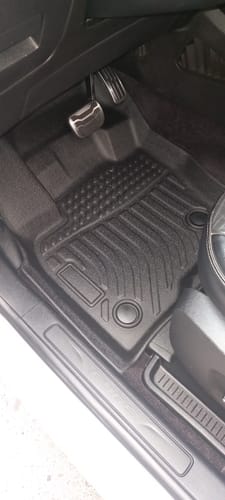 Customer photo review of Pisos Calce Perfecto FORD EDGE años 2015 al 2023